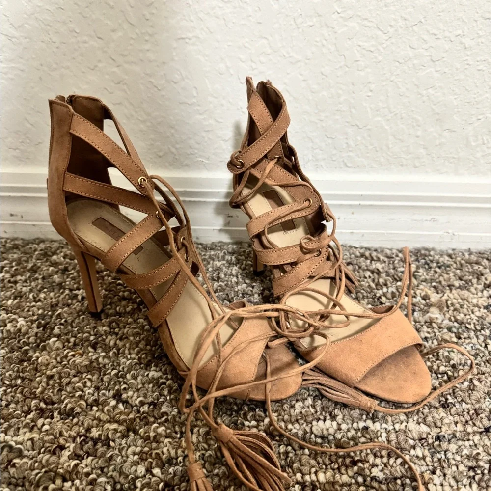 Tan - Picture 3 of 3